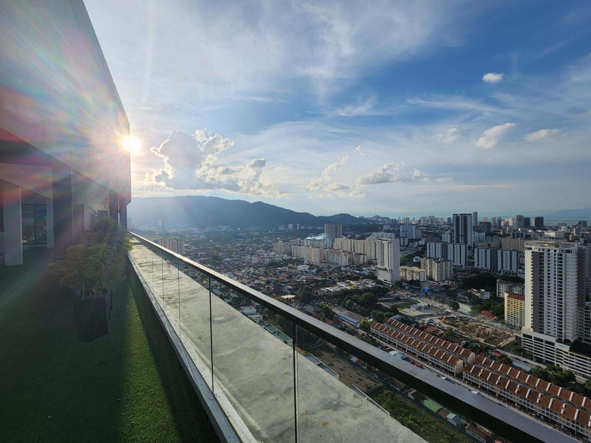 Urban Suites - Penang Jelutong Exterior foto